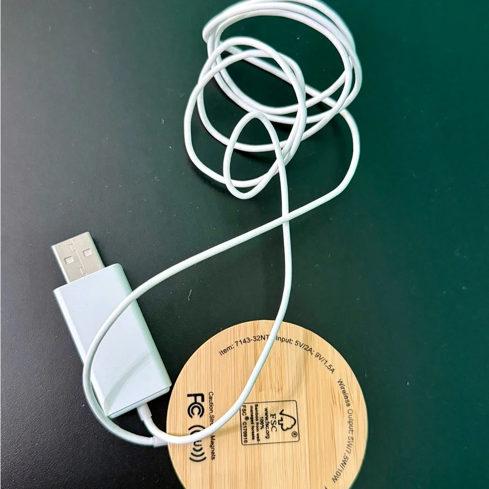 Microsoft Bamboo Fast Wireless Charger